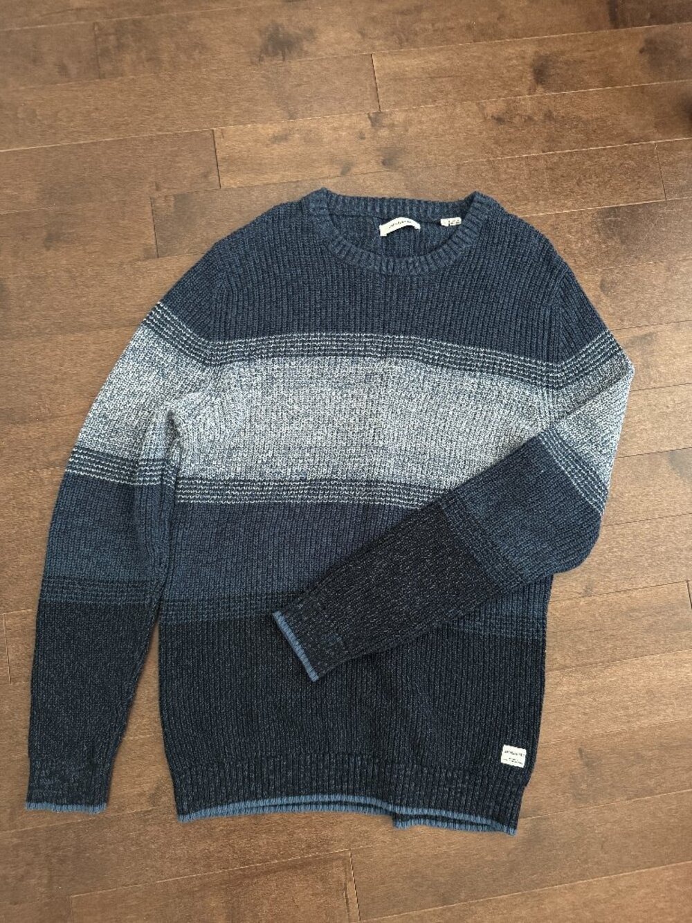 Jack & Jones Knit Sweater Size L (Blue Gradient Colorblock)